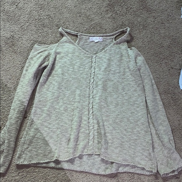 Tan knitted sweater - Picture 1 of 2